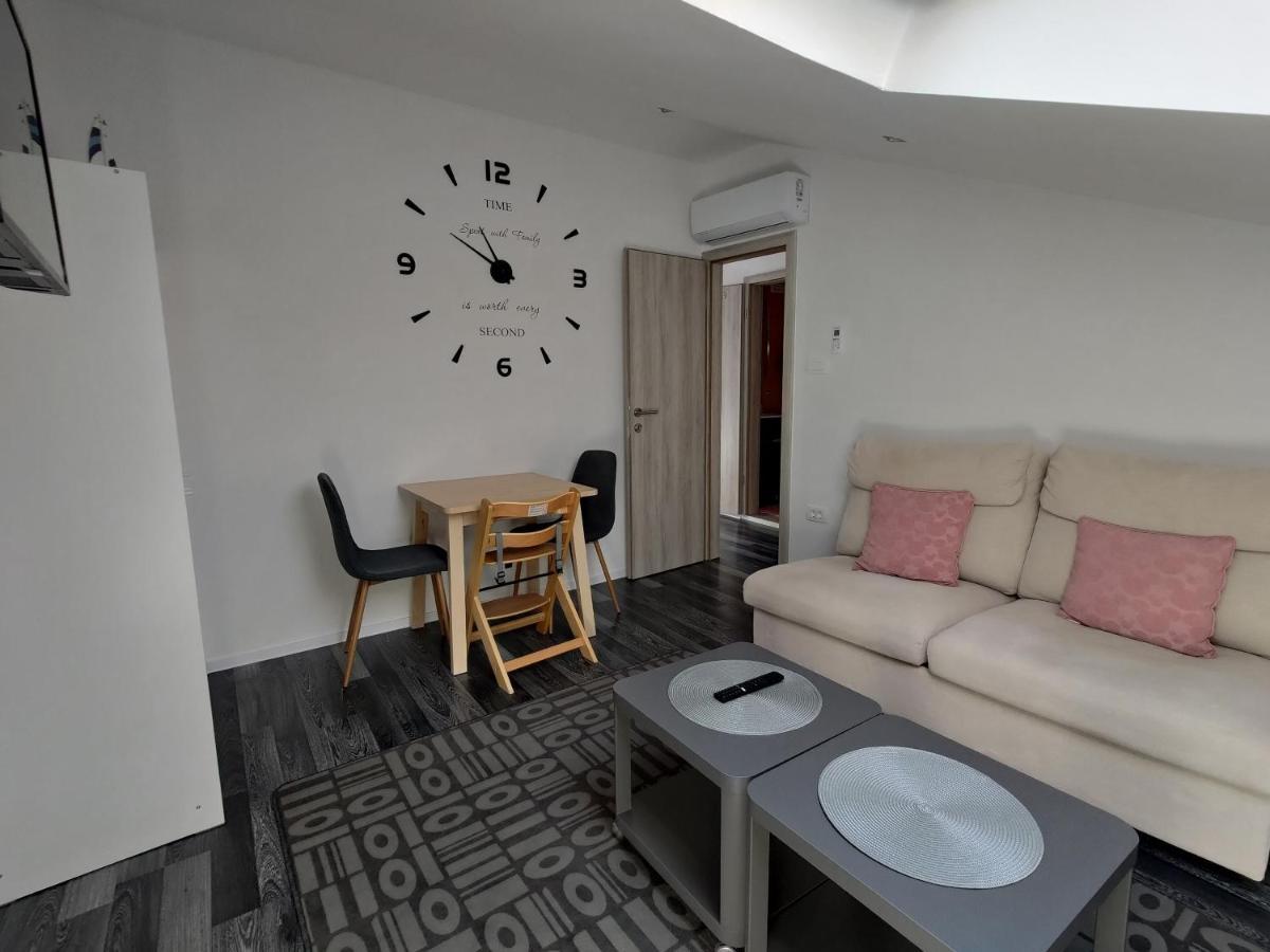 Apartment Juliet อิซอลา ภายนอก รูปภาพ
